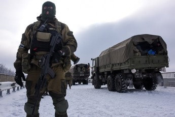 Силовиків за ніч атакували вісім разів - штаб АТО ВІДЕО