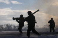 На Луганщині бійці АТО розгромили тактичну групу військових РФ та техніку терористів