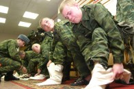 В зону АТО відрядили близько сотні військкомів