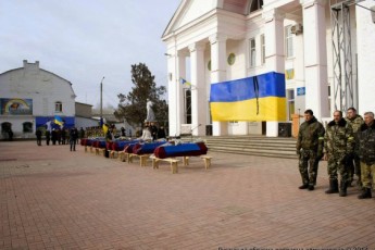 У моргах Дніпропетровщини досі залишається 31 непізнане тіло загиблих в АТО