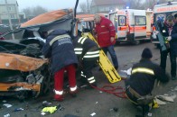 На Хмельниччині під час аварії сплюснуло мікроавтобус із сімома людьми всередині ФОТО