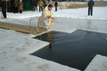 Лучани вийдуть на хресний хід і велике освячення води