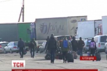 Як українець може потрапити до Криму ВІДЕО
