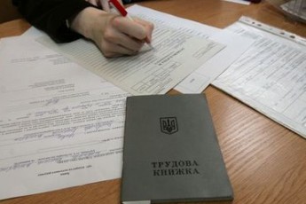 Майже тисячу «нелегалів» оформили на Волині