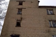 На Донеччині терористи обстріляли відділок міліції, є постраждалі