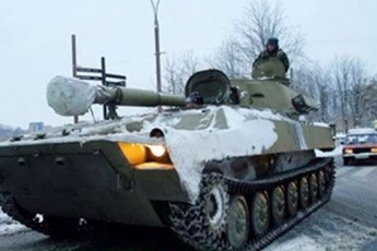 Збройні сили РФ готують потужний наступ на Україну, - Турчинов