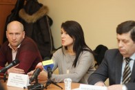 Влада та волонтери Волині разом допомагатимуть військовим
