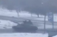 Десятки танків РФ їдуть на Дебальцеве, - очевидець