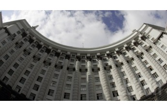 У Кабміні обіцяють не скорочувати соцвиплати