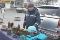 У центрі Луцька перехожим розповідали про вибухонебезпечні знахідки
