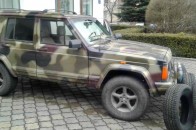 Волиняни подарували бійцям 14-ї бригади джип ФОТО