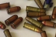 У Києві в метро затримали жінку з гранатами ВІДЕО