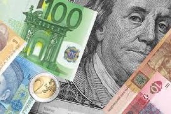 Хто більше? Міжбанк відкрився доларом по 22,3. Готівковий - майже сягнув 24