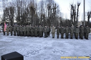 Декількасот військових з Волині відправились на війну ФОТО