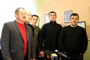 Влада ігнорує волинських волонтерів?