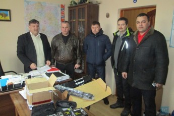 Волиняни придбали для воїнів АТО метеостанції