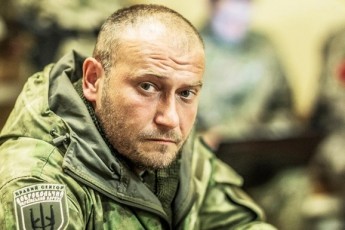 Ярош: «Правий сектор» не припинятиме вогню
