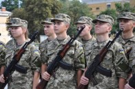 Через АТО військові вузи достроково випустять курсантів