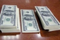 Долар перевалив за 27 гривень, а євро – за 31