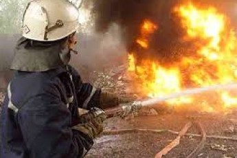За добу на Волині двічі горіли будівлі