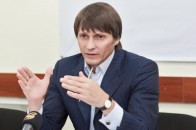 «Укрзалізничпостач» заправиться у Єремеєва на 2,4 мільярда гривень
