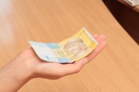 Підприємці Волині платять своїм працівникам менше «мінімалки»