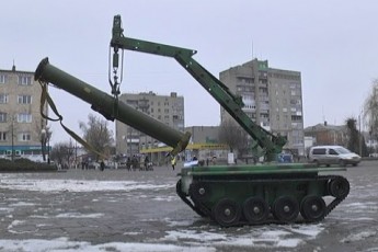 Школярі з Волині створили машину-робота для АТО ВІДЕО