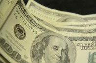 Офіційна гривня нарешті зміцнилася після двотижневих антирекордів