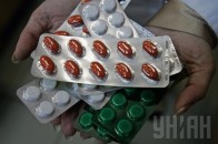 Уряд не обкладатиме додатковим імпортним митом ліки, бензин та газ