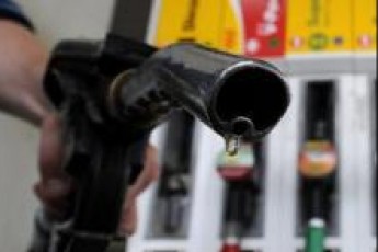 В Україні продовжує дешевшати бензин: ціна впала на 1 - 1,5 грн за дві останні доби