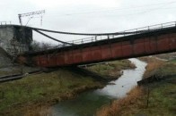 Підірвано останній міст, який з'єднував «ЛНР» з Україною