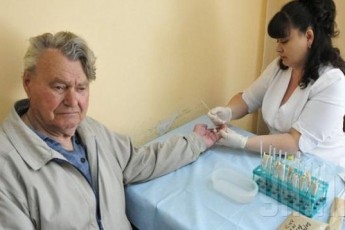 Лікарі та вчителі з 25-річним стажем можуть вийти на пенсію, коли забажають