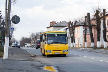 Ціни на проїзд в маршрутках Нововолинська знизять, а перевізників покарають