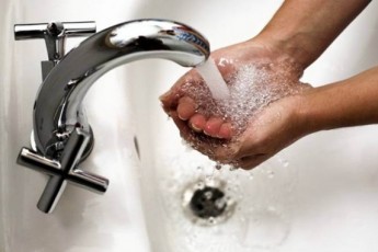 Ціни на гарячу воду в Україні зростуть на 55%