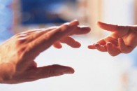 Дітям волинських бійців передали допомогу з Австрії