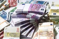 Євро почало падати, чи зашкодить це Україні