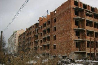 На Волині під загрозою зриву здача будинку для військових