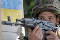 Терористи обстріляли Трьохізбенку: поранено 2-х військових