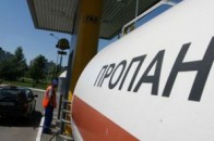 На українських АГЗС продовжує дешевшати газ