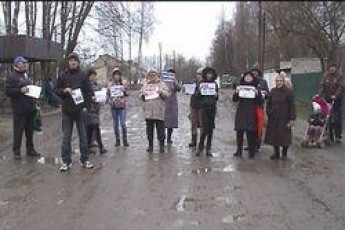 Ковельчани перекрили дорогу, бо втомилися жити в шумі ВІДЕО
