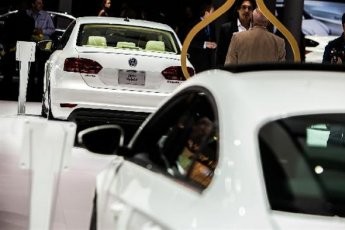 Продажі нових авто в Україні впали до мінімуму в цьому тисячолітті