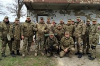 Правий сектор переходить на контракт із ЗСУ, - радник президента