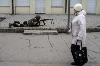 Жителі окупованих територій просять бойовиків залишити Донбас ВІДЕО