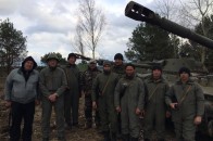 Волинські артилеристи отримали комбінезони від французької діаспори ФОТО