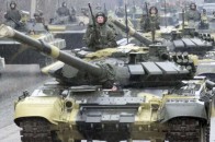 Луганськом пройшла колона російських танків ВІДЕО