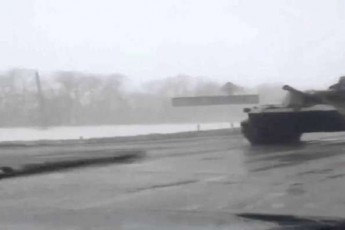 На Луганському напрямку бойовики стягують бронетехніку, почнеться новий конфлікт, - журналіст