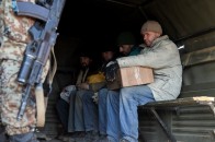 Україна призупиняє обмін полоненими