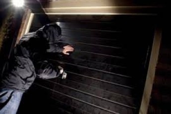 Двоє грабіжників серед білого дня обчистили волинянина