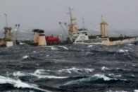 Росія заарештувала 4 українців із затопленого траулера «Далекий Схід»