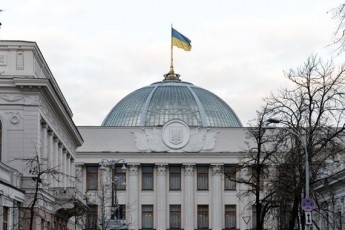 Рада підтримала закон Порошенка про воєнний стан